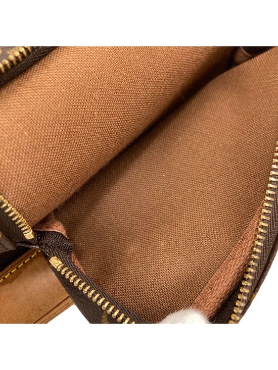 Louis Vuitton Montsouris Middle Backpack Monogram Canvas main image 8